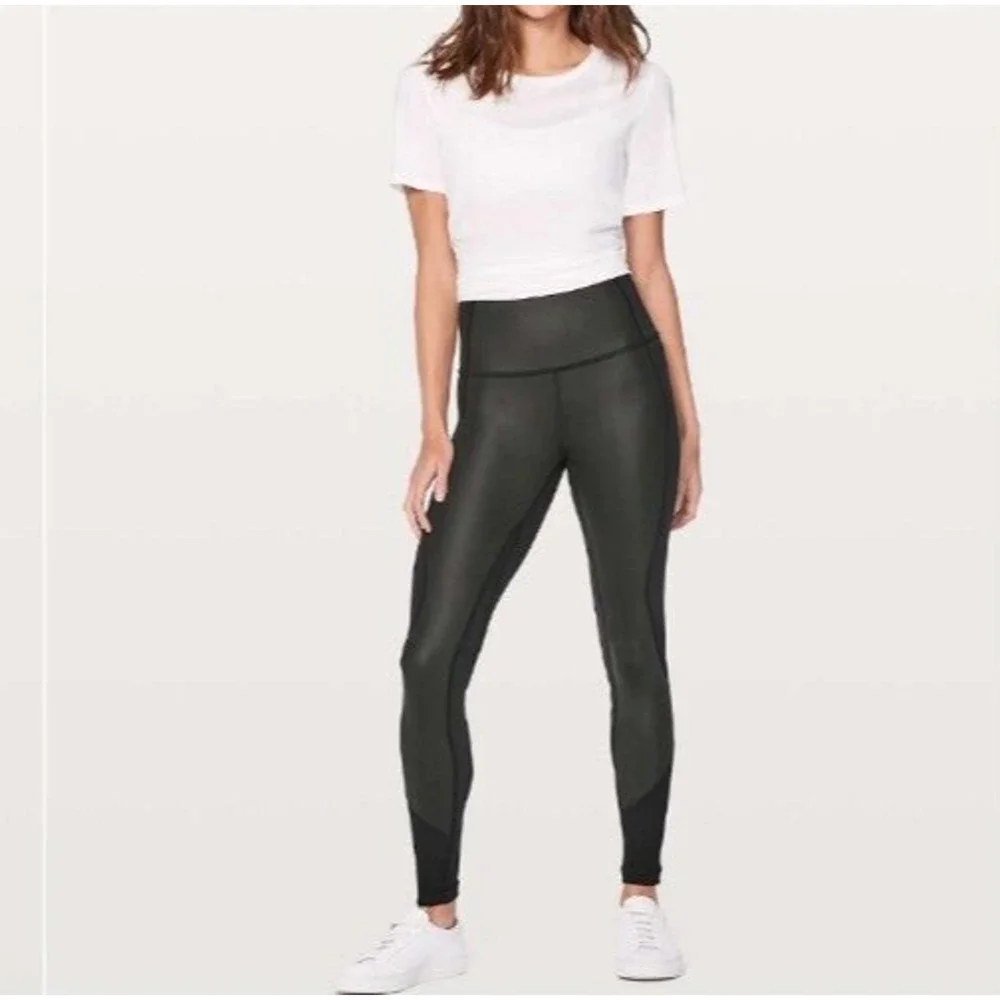 Lululemon Wunder Under Hi-Rise‎ Tight Black Sheen Full-On Luxtreme 28" Size 8 - Picture 2 of 8